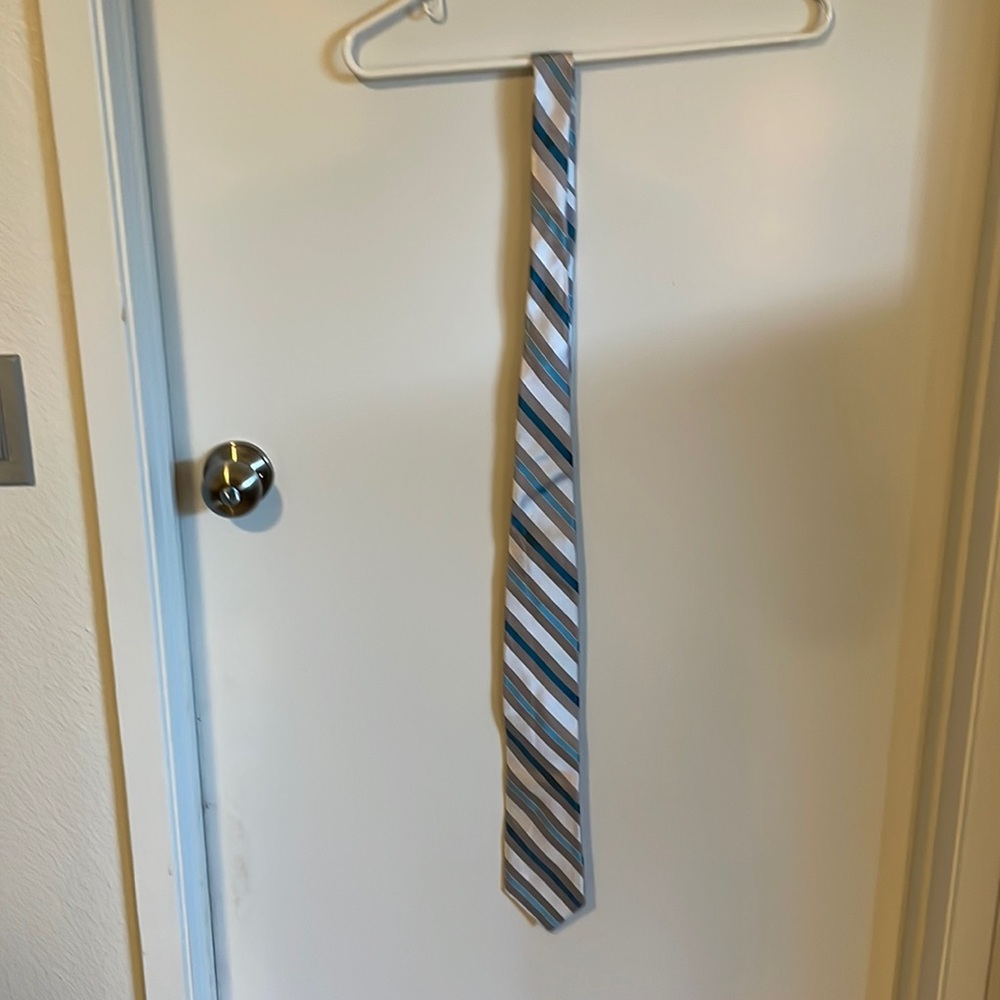 Teal and grey tie